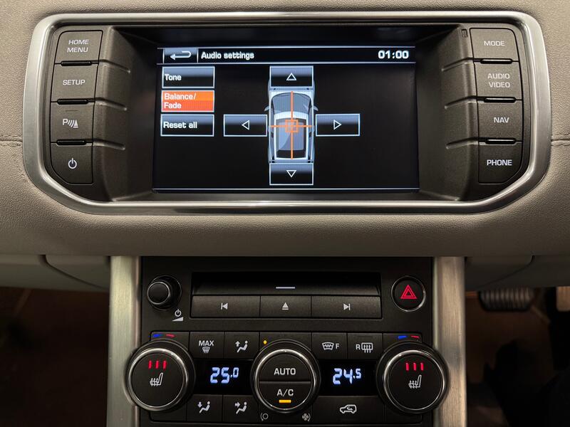 LAND ROVER RANGE ROVER EVOQUE