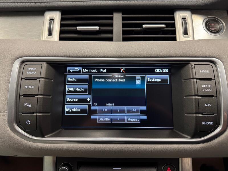 LAND ROVER RANGE ROVER EVOQUE