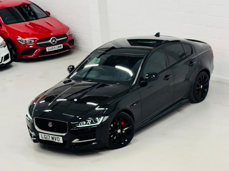 JAGUAR XE