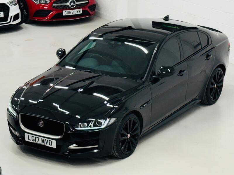 JAGUAR XE