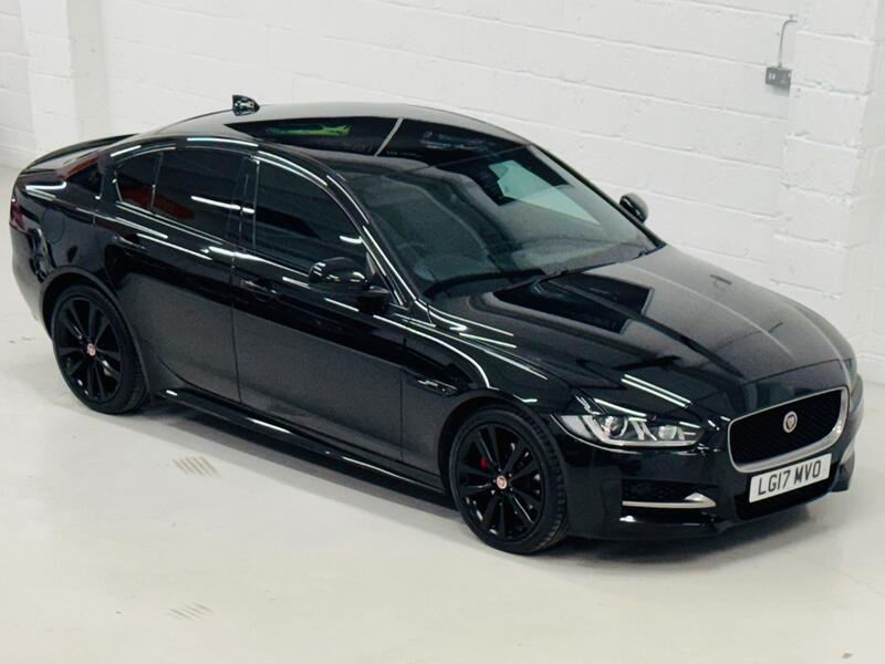 JAGUAR XE