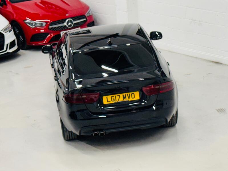 JAGUAR XE