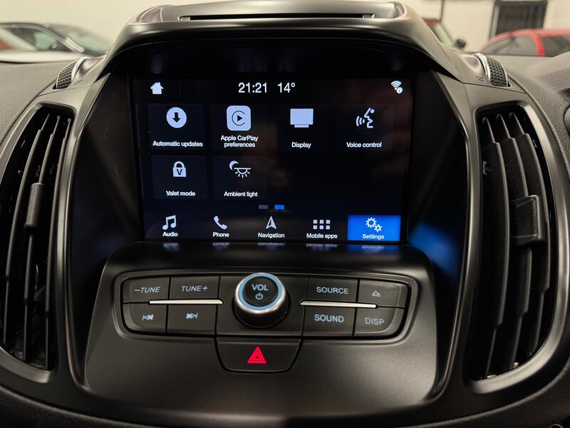 FORD KUGA